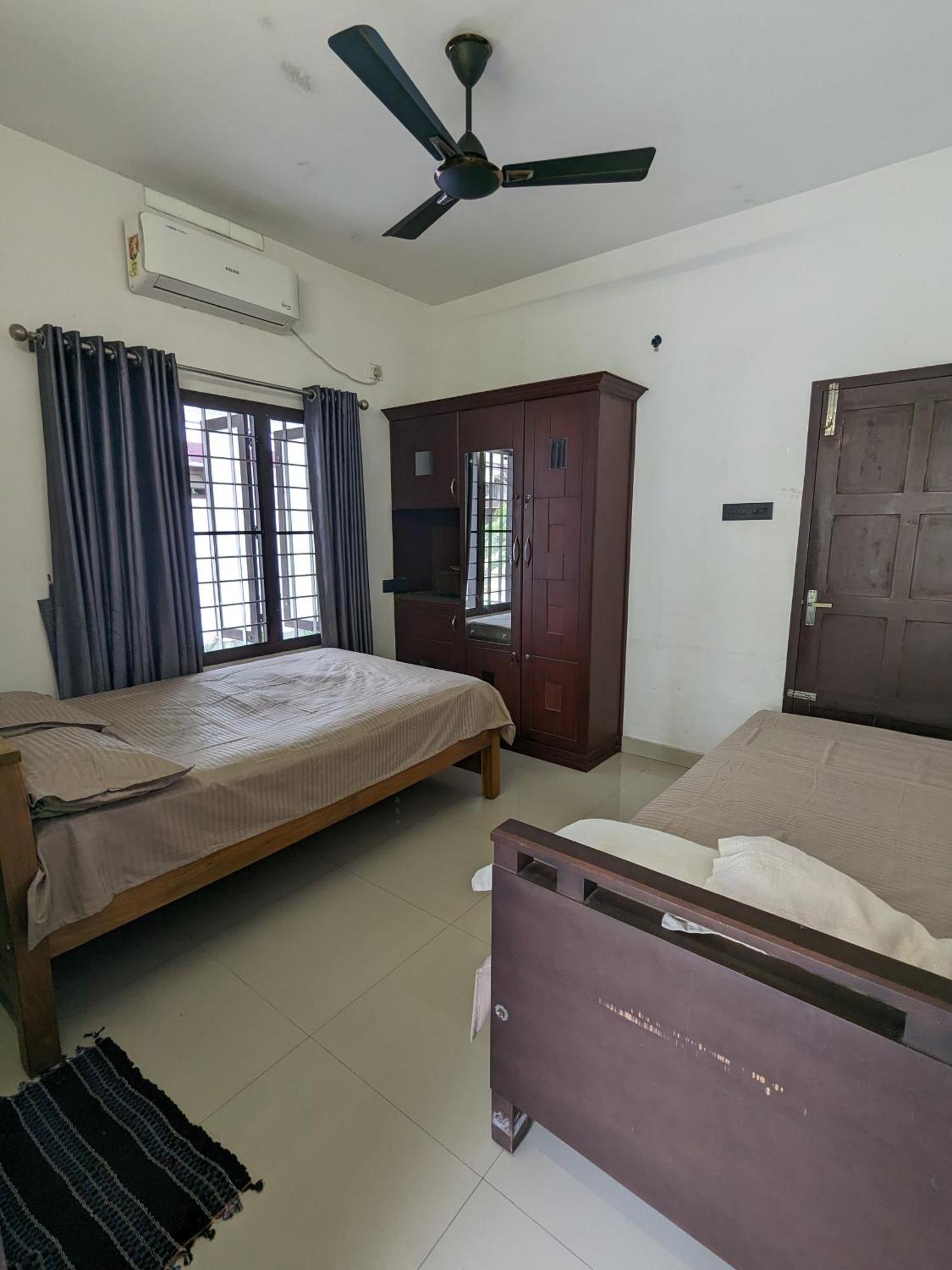 Budget Home Kochi Exterior foto
